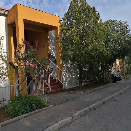 4 Roses Apartment Ravni Dış mekan fotoğraf