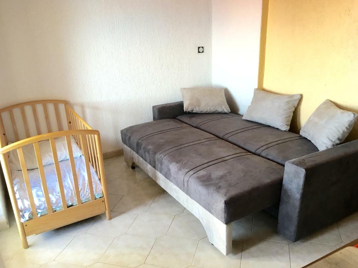4 Roses Apartment Ravni Dış mekan fotoğraf
